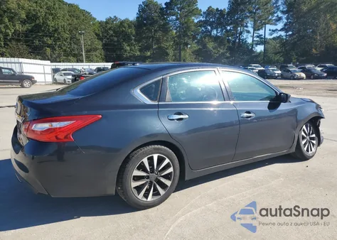 2017 Nissan Altima 2.5 из США, поврежденный, VIN 1N4AL3AP5HC122538